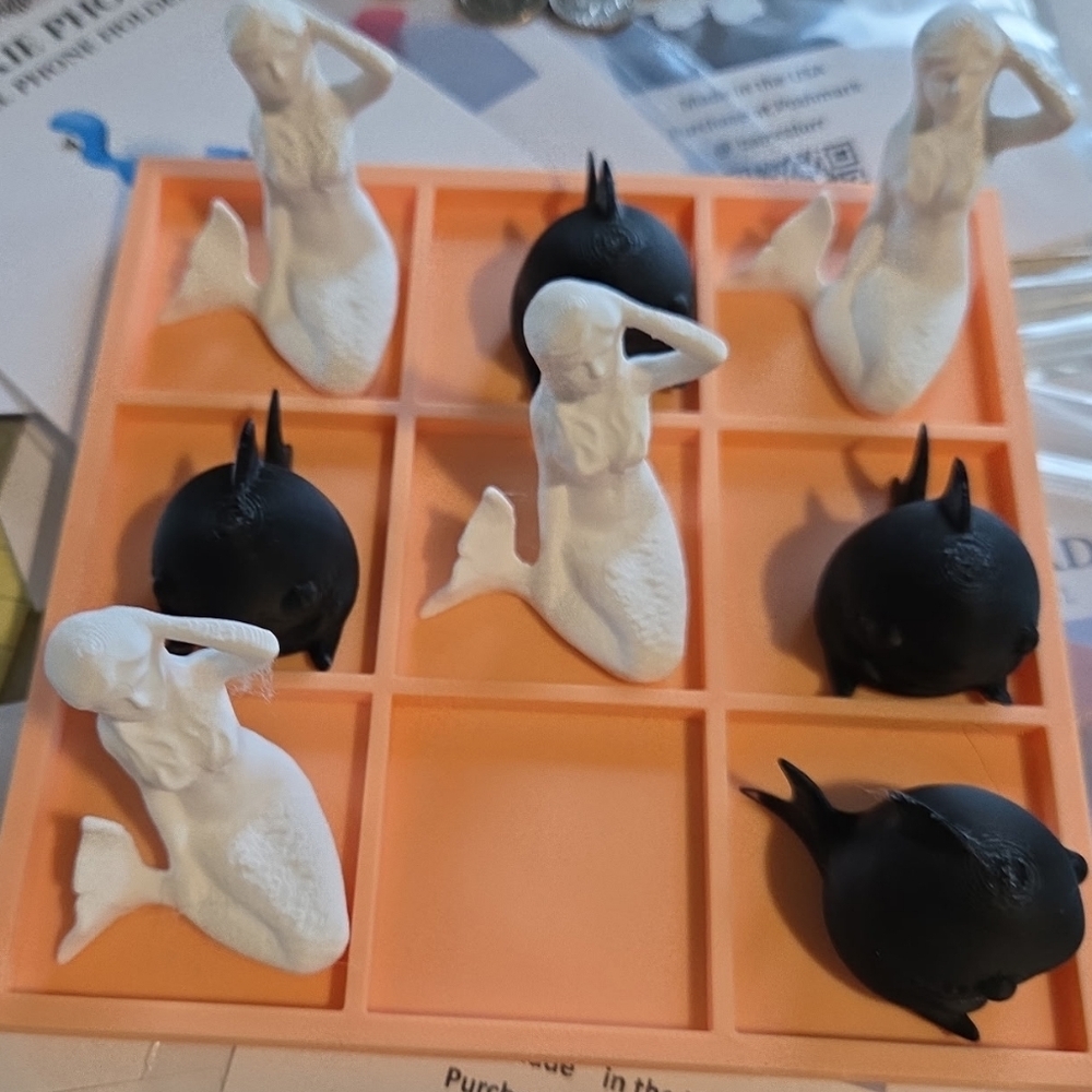 3-D Printed Mermaid and Shark Tic-Tac-Splash Set